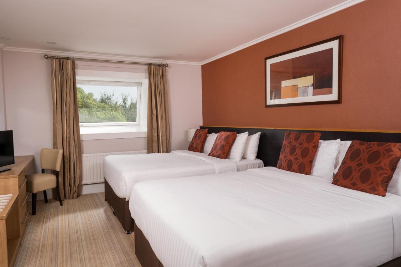 Strangford Arms Hotel Ньютаунардс Екстер'єр фото