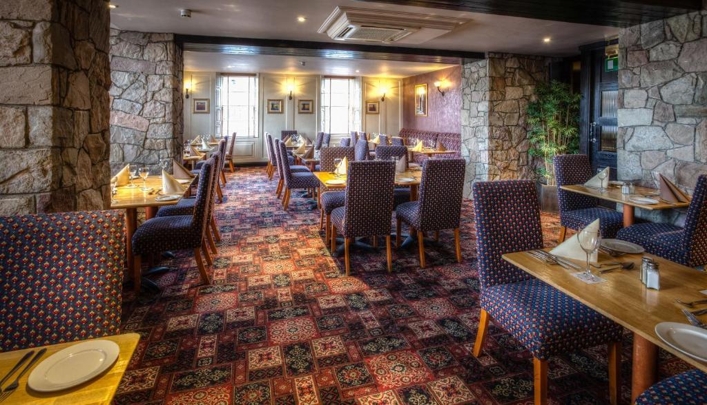 Strangford Arms Hotel Ньютаунардс Екстер'єр фото