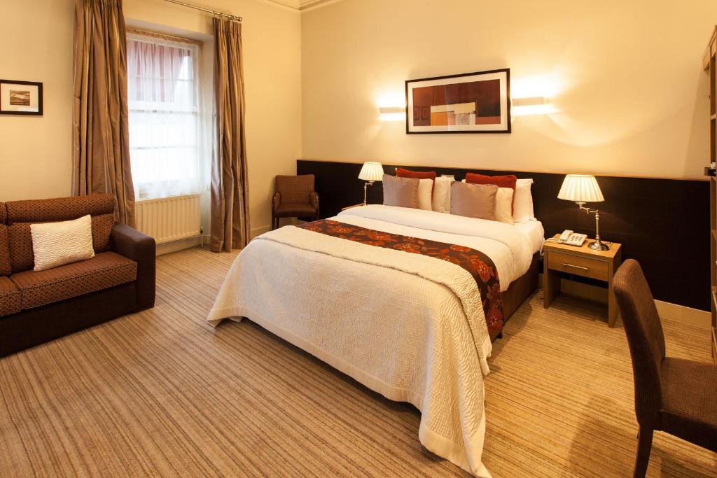 Strangford Arms Hotel Ньютаунардс Екстер'єр фото